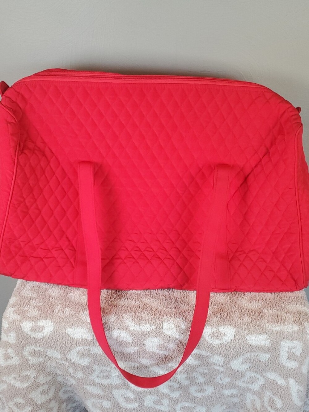 Large Vera Bradley Quilted Red Weekender Tote Bag - Picture 4 of 7